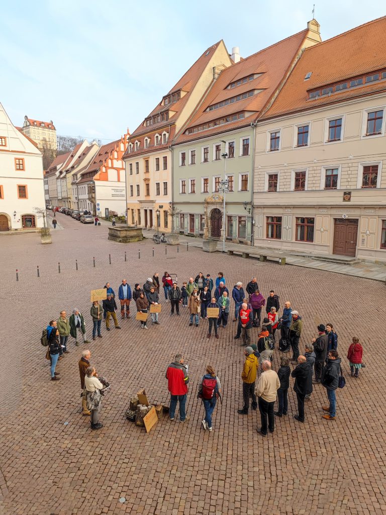 Demo gegen Änderung der Baumfällsatzung